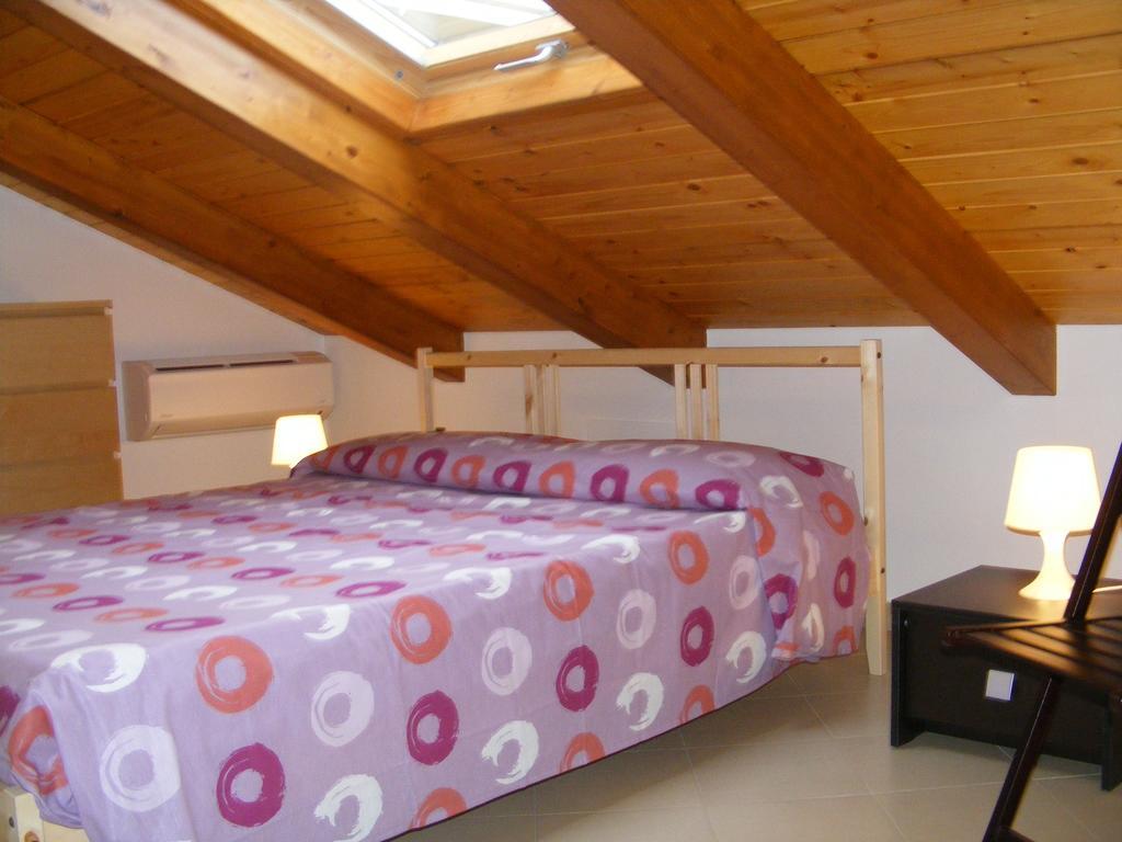 Villetta Singola "Lilla" Alì Terme Room photo