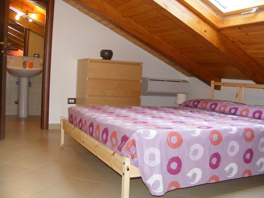 Villetta Singola "Lilla" Alì Terme Room photo